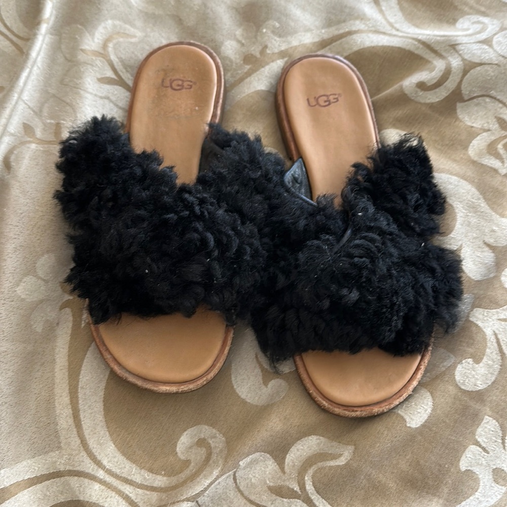 Ugg leather and fur slides Sz 8 1/2